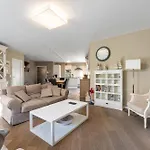 Maison D'amedine - Kindvriendelijk App Aan Zee 7p De Panne