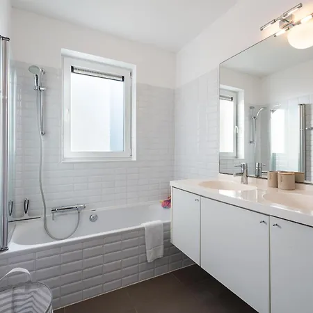 Maison D'amedine - Kindvriendelijk App Aan Zee 7p * De Panne